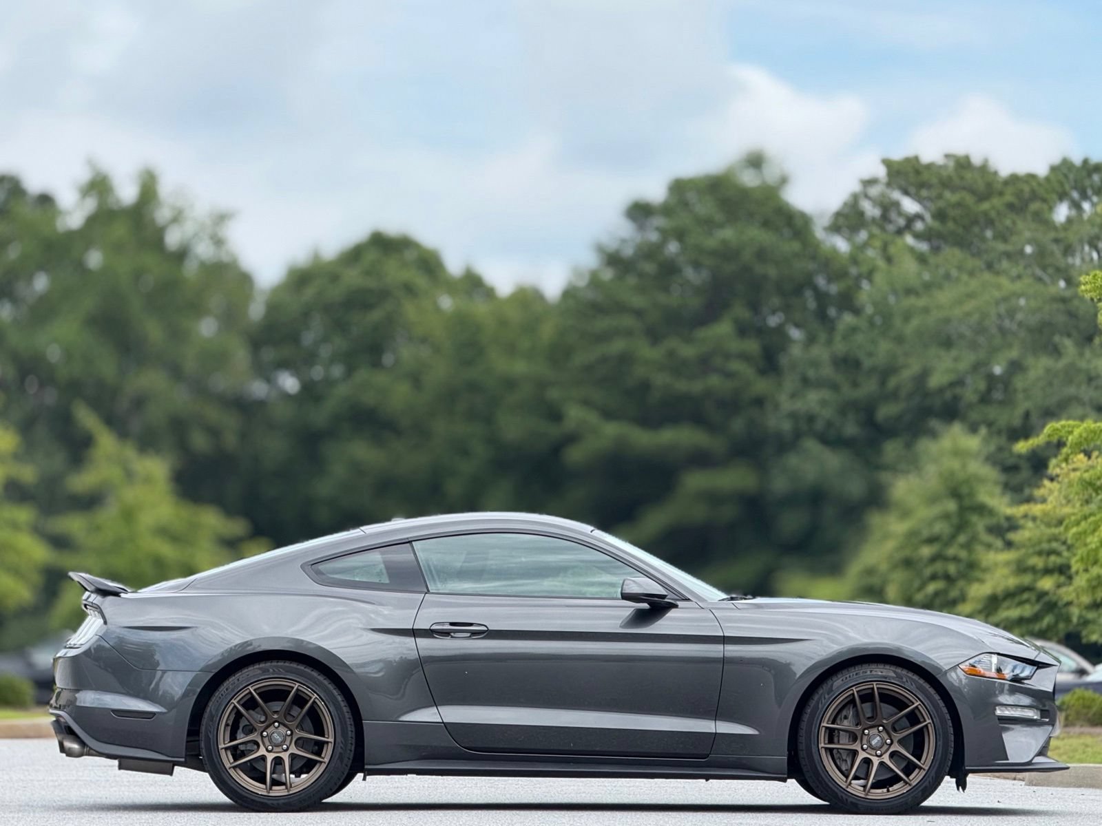 Used 2019 Ford Mustang GT RWD image 12
