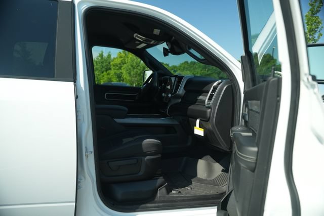 New 2026 RAM 2500 Big Horn AWD/4WD image 16