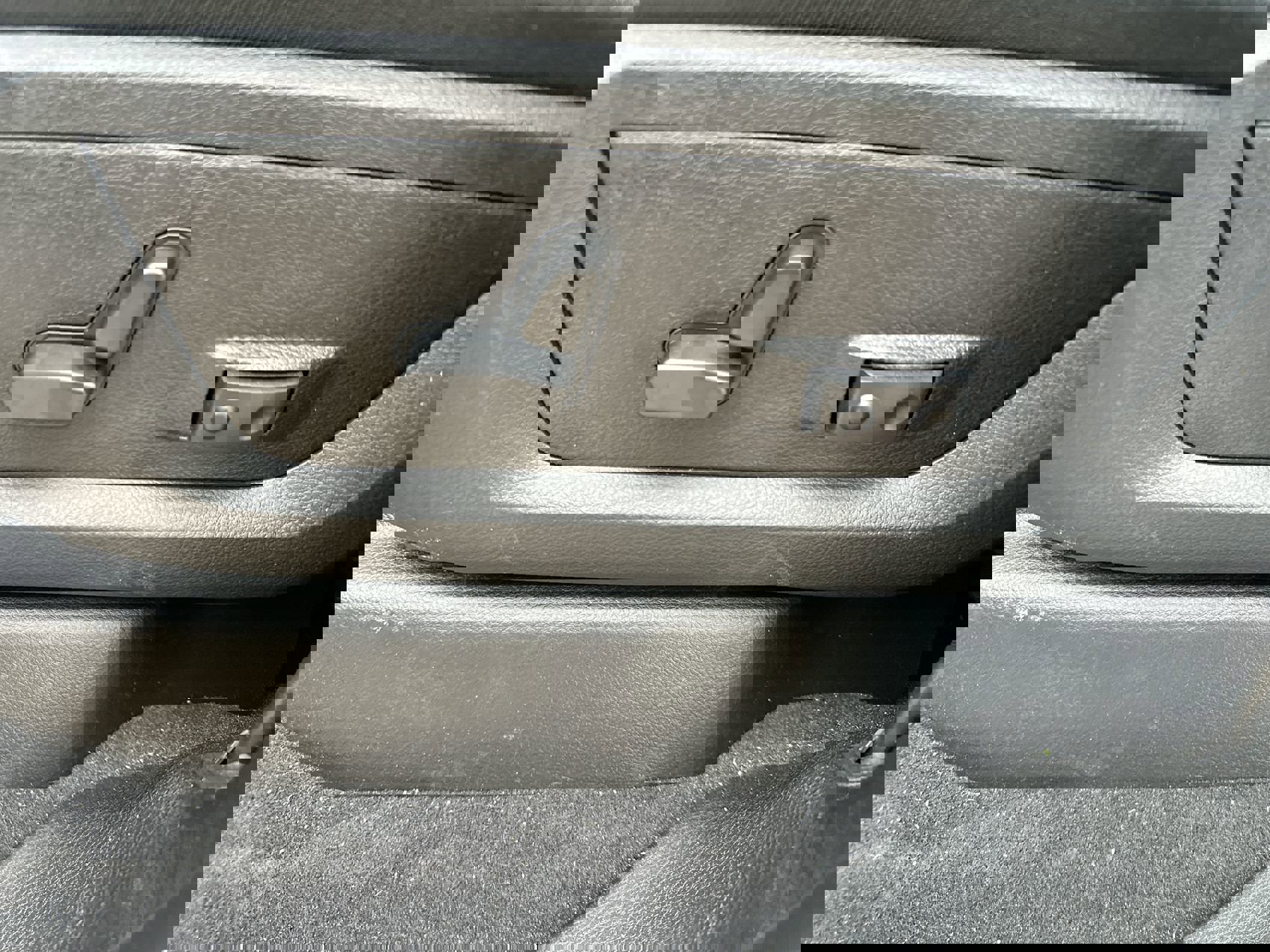 New 2026 RAM 2500 Laramie w/ Night Edition image 12