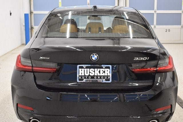 New 2026 BMW 330i xDrive Sedan w/ Premium Package AWD/4WD image 11