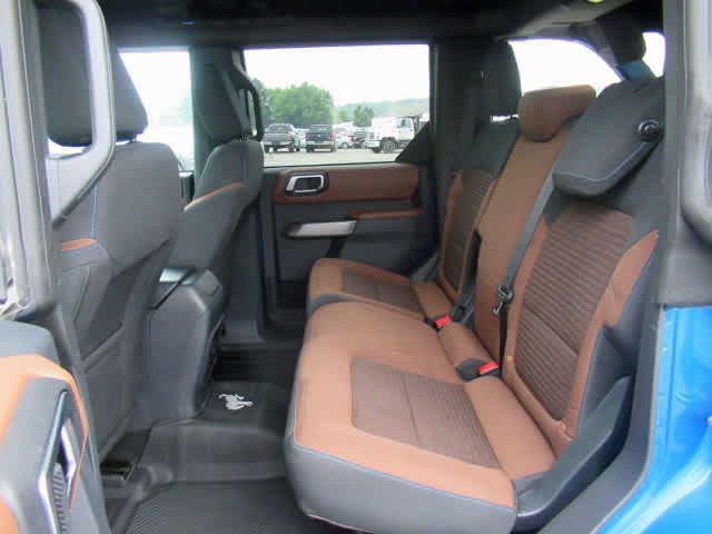 Used 2022 Ford Bronco Outer Banks image 5