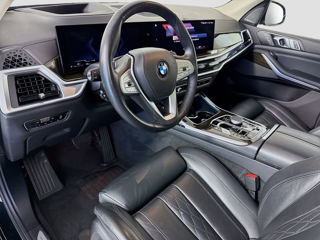 Used 2023 BMW X7 xDrive40i AWD/4WD image 9