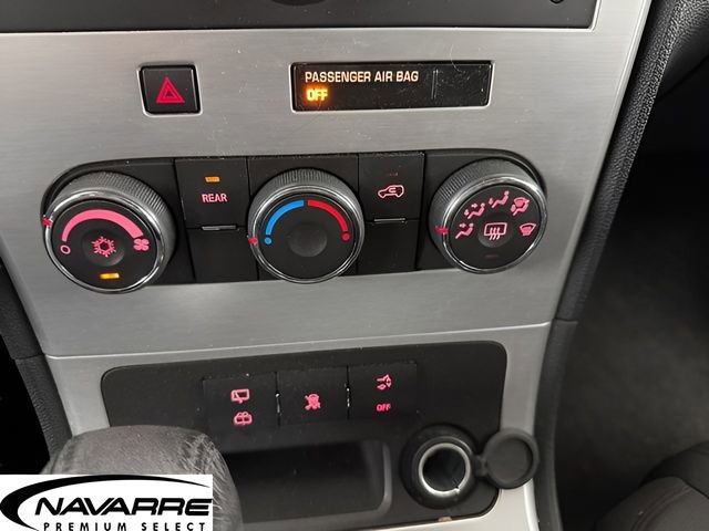Used 2011 GMC Acadia SLE FWD image 23