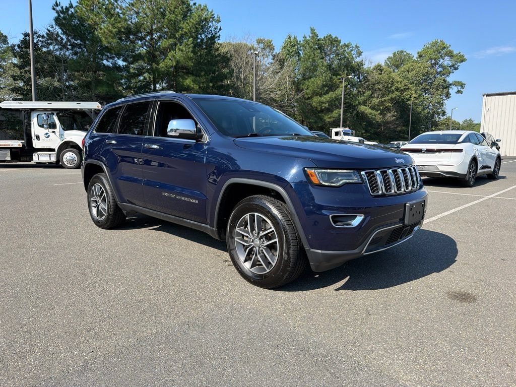 Used 2018 Jeep Grand Cherokee Limited w/ Luxury Group II AWD/4WD image 4