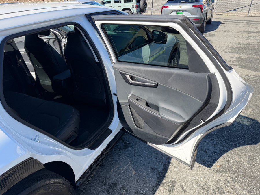 Used 2024 Kia EV6 Wind w/ Wind Technology Package RWD image 43