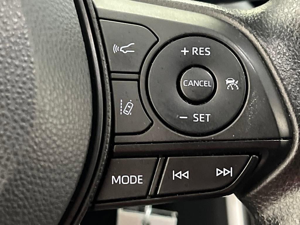 Used 2023 Toyota RAV4 LE image 40