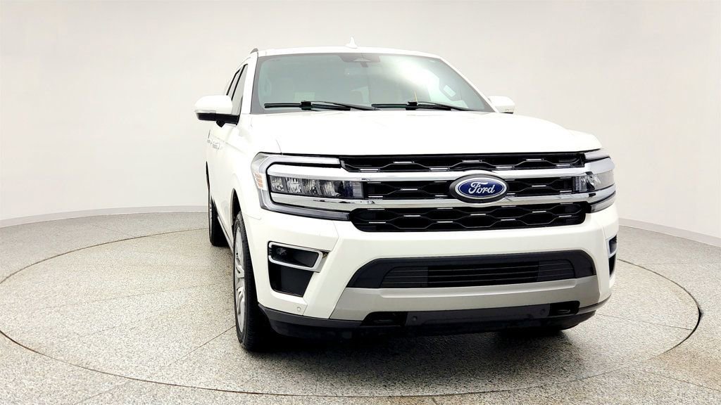Used 2023 Ford Expedition Max Limited image 2