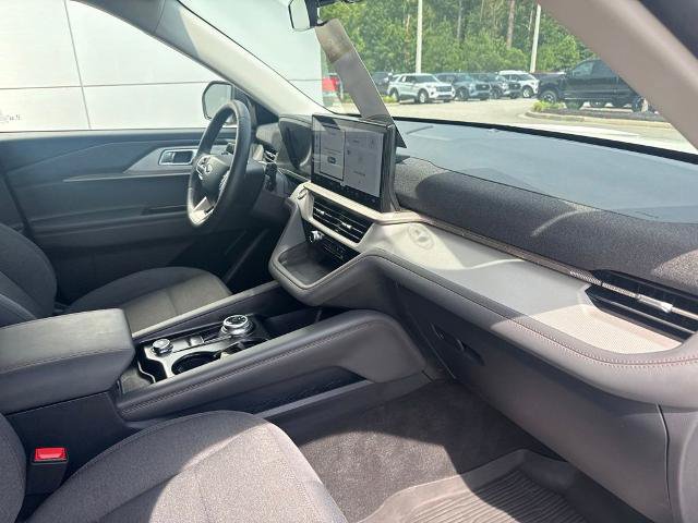Certified 2026 Ford Explorer Active RWD image 30