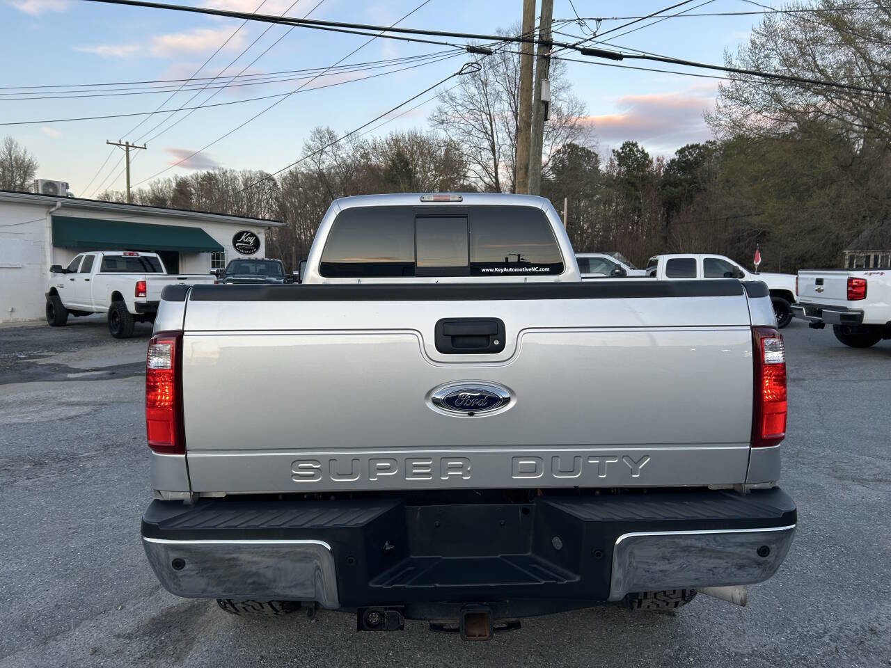 Used 2015 Ford F350 Lariat w/ Lariat Interior Package image 7