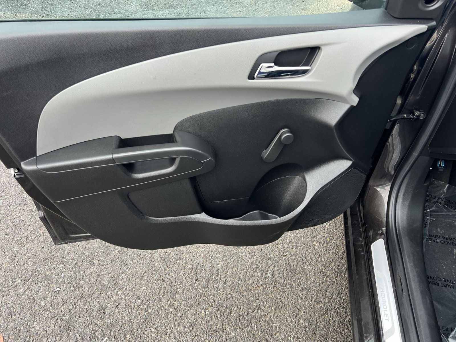 Used 2013 Chevrolet Sonic LS image 15