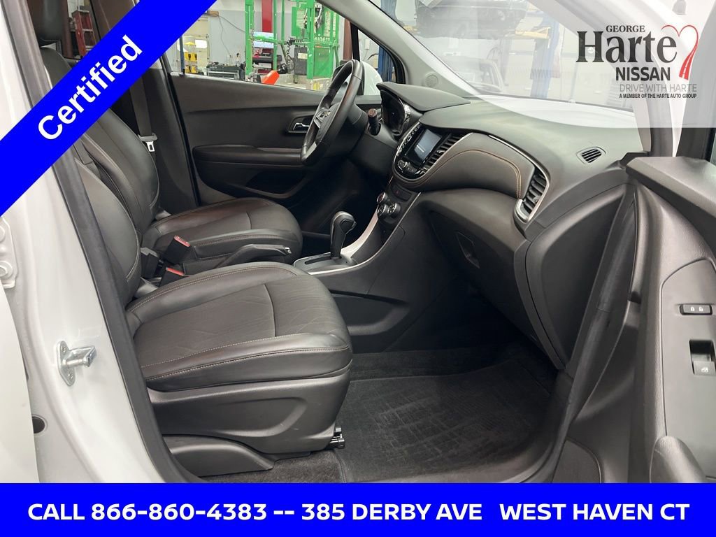 Used 2022 Chevrolet Trax LT w/ LT Convenience Package image 20