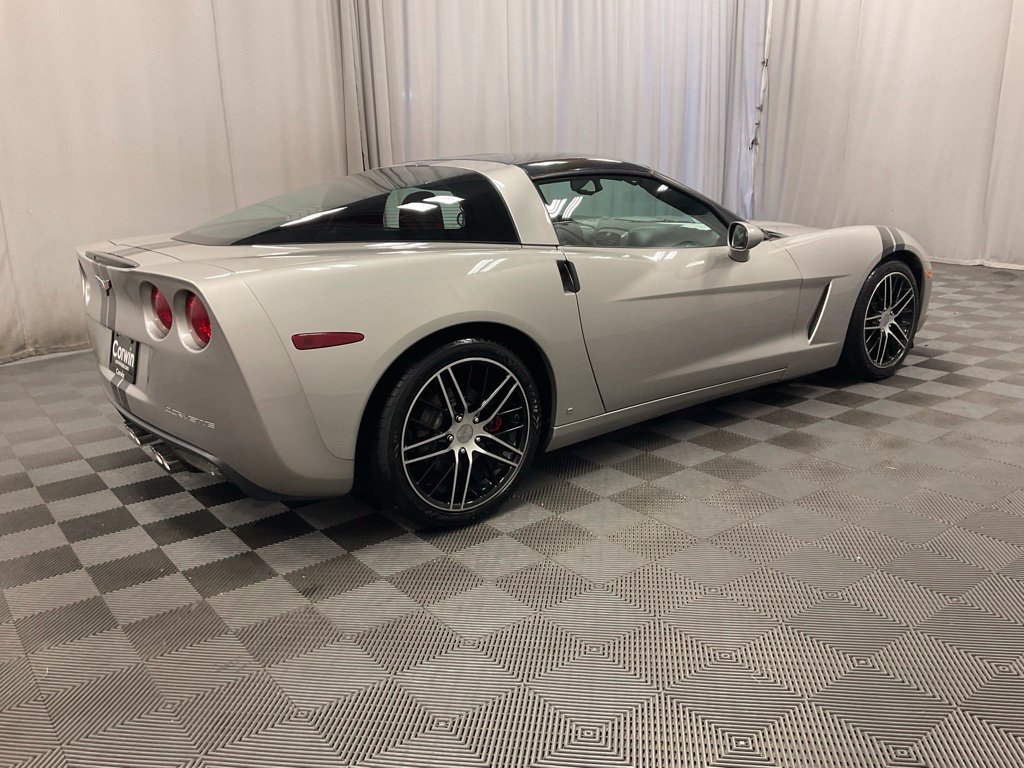 Used 2006 Chevrolet Corvette Coupe RWD image 4