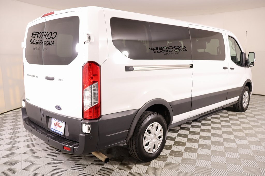 Used 2023 Ford Transit 350 XLT image 21