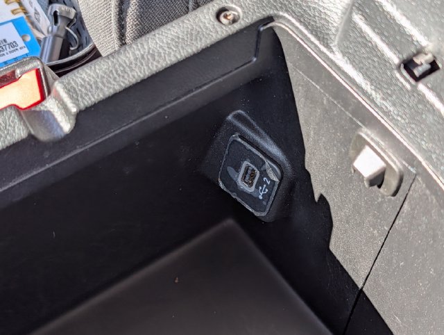 Used 2023 Jeep Wrangler Unlimited Rubicon AWD/4WD image 28