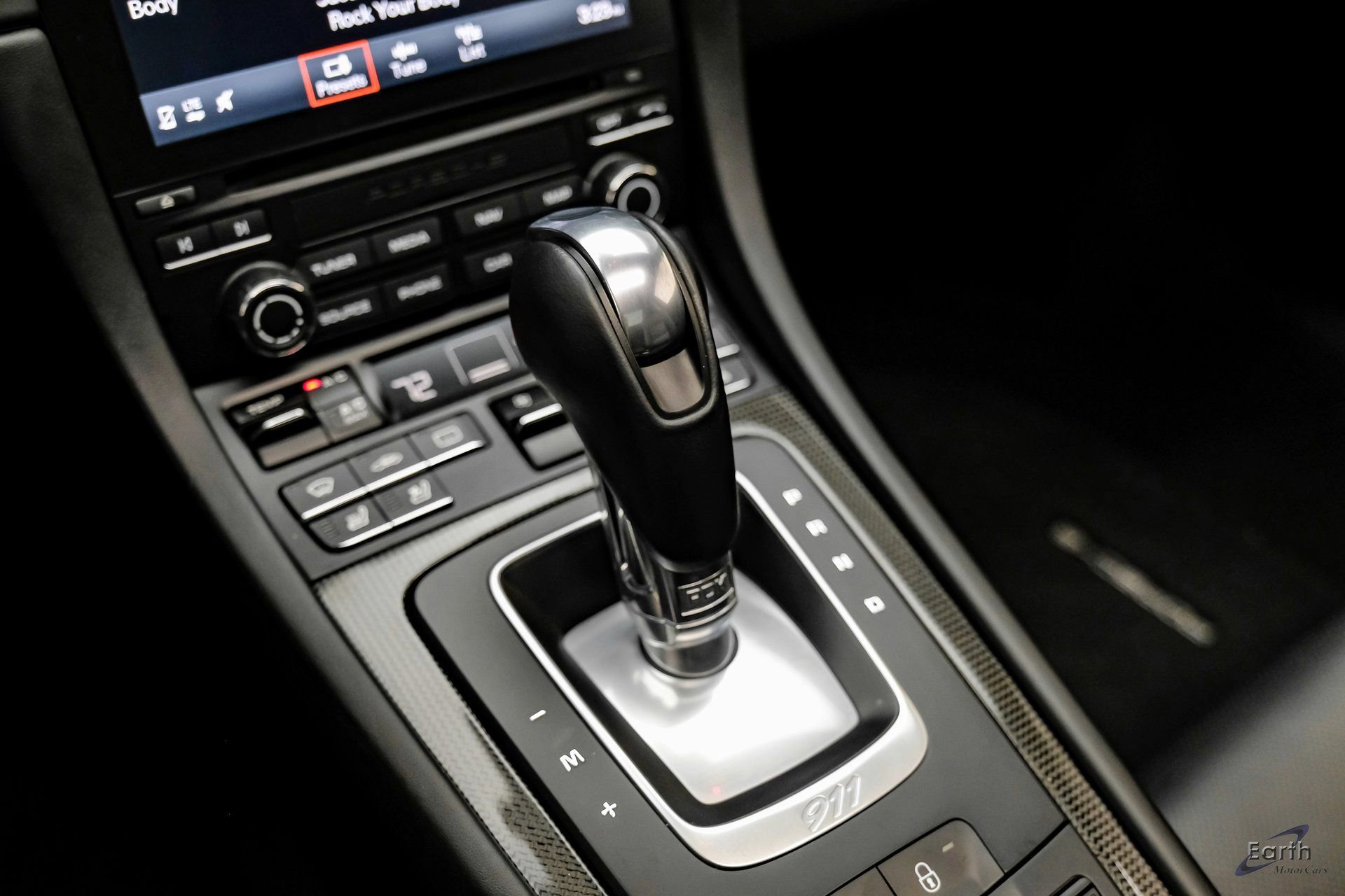 Used 2018 Porsche 911 Turbo S image 61