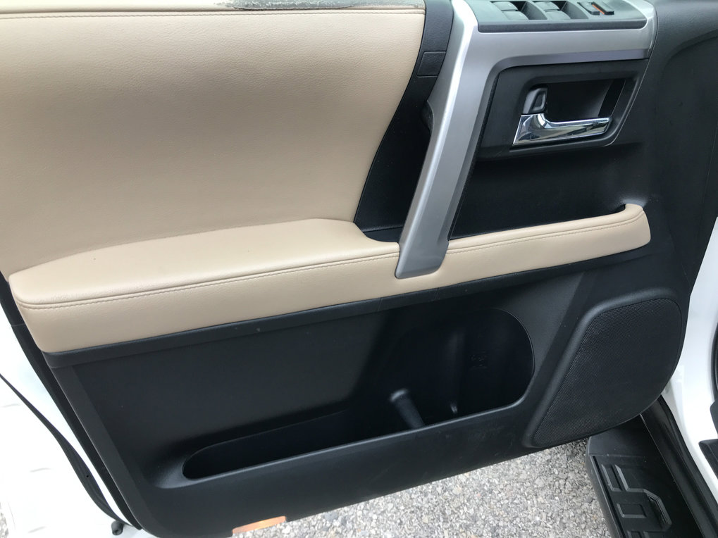 Used 2017 Toyota 4Runner SR5 Premium image 13