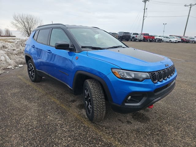 Used 2026 Jeep Compass Trailhawk image 7