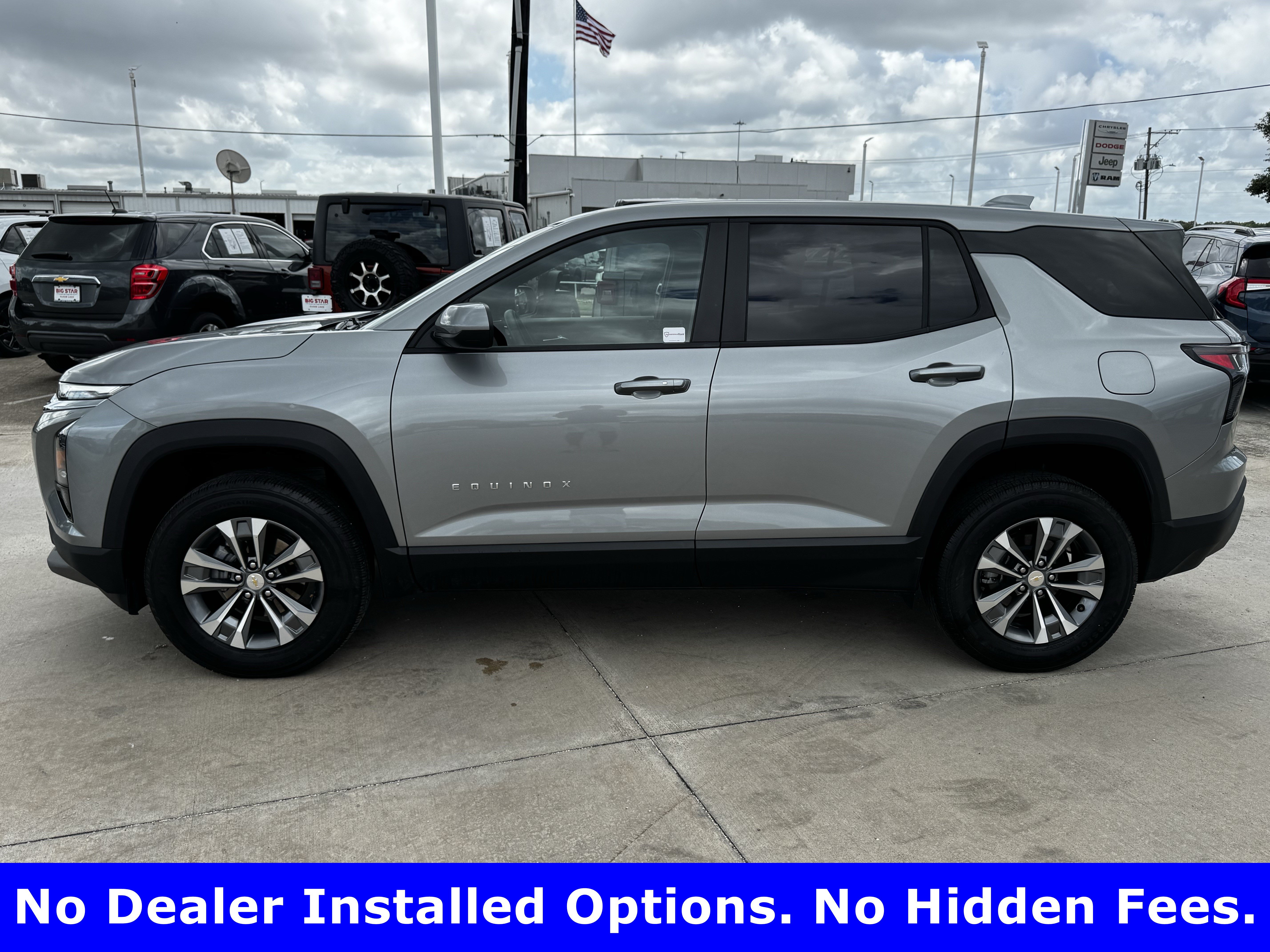 Used 2026 Chevrolet Equinox LT FWD image 7