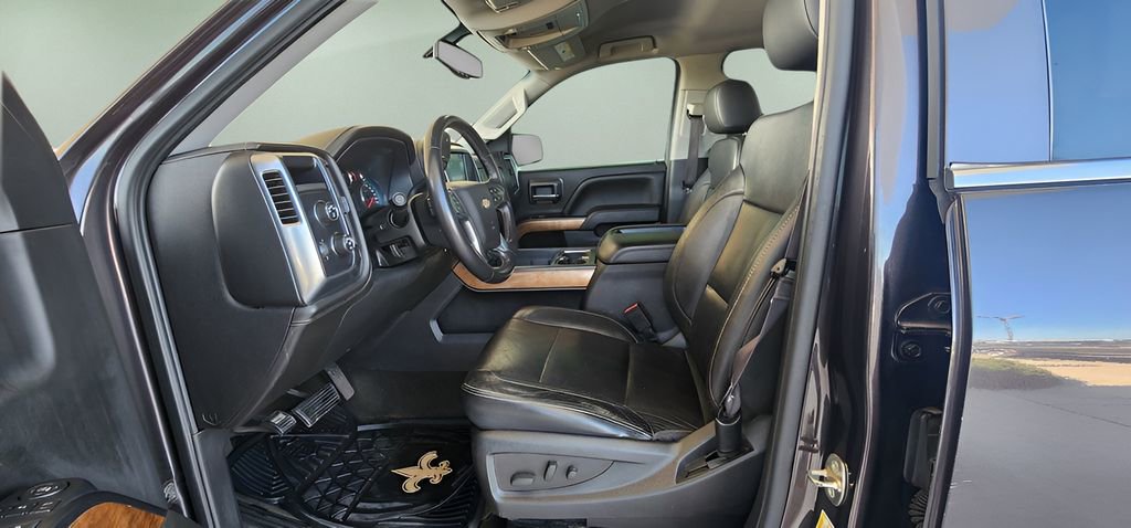 Used 2015 Chevrolet Silverado 1500 LTZ AWD/4WD image 15