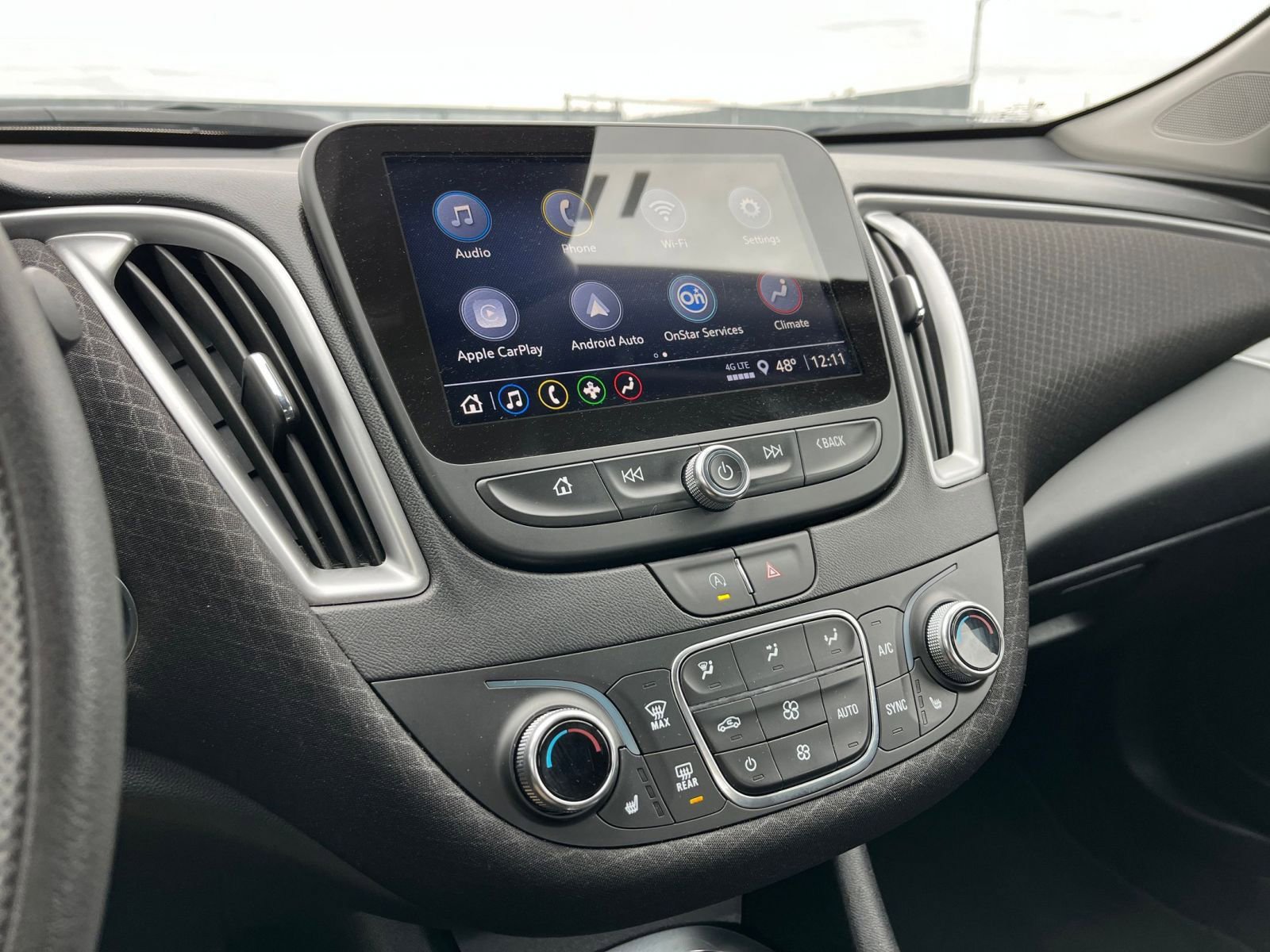 Used 2024 Chevrolet Malibu LT image 21