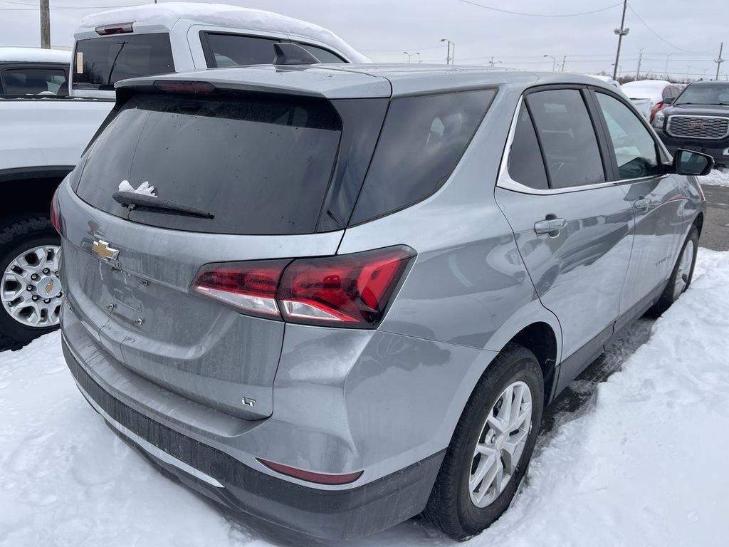 Used 2023 Chevrolet Equinox LT image 12