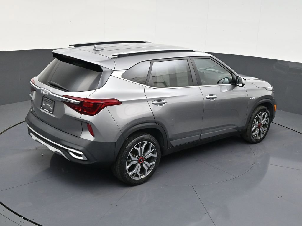 Used 2023 Kia Seltos SX AWD/4WD image 16