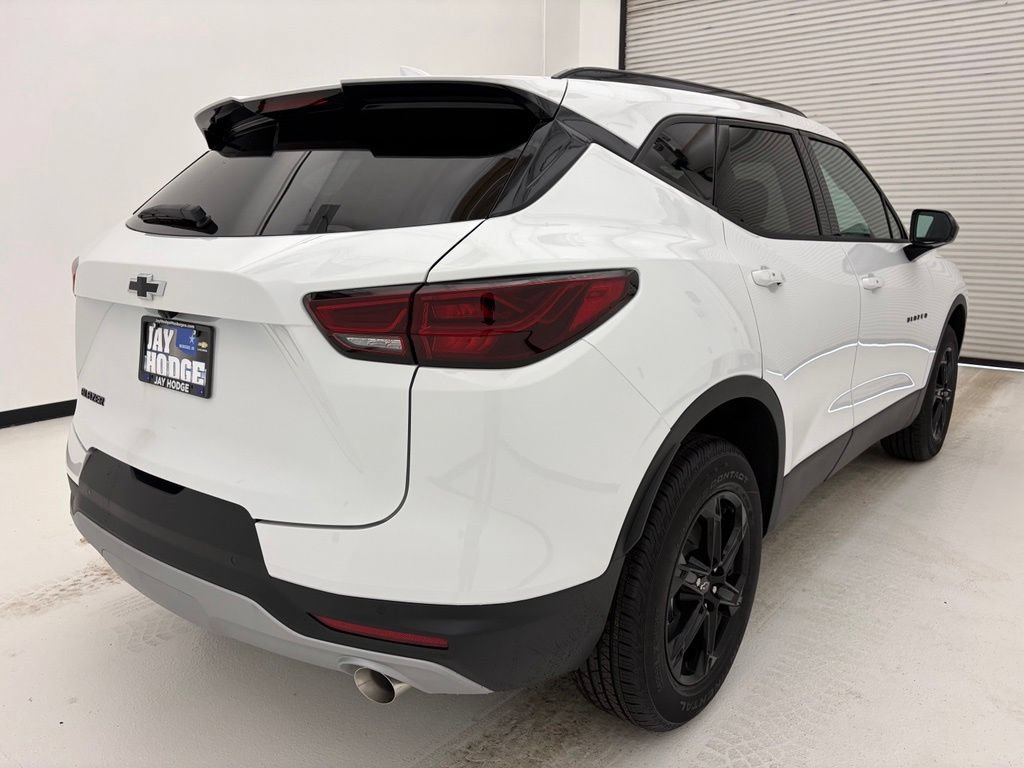 New 2026 Chevrolet Blazer LT w/ Convenience Package FWD image 21
