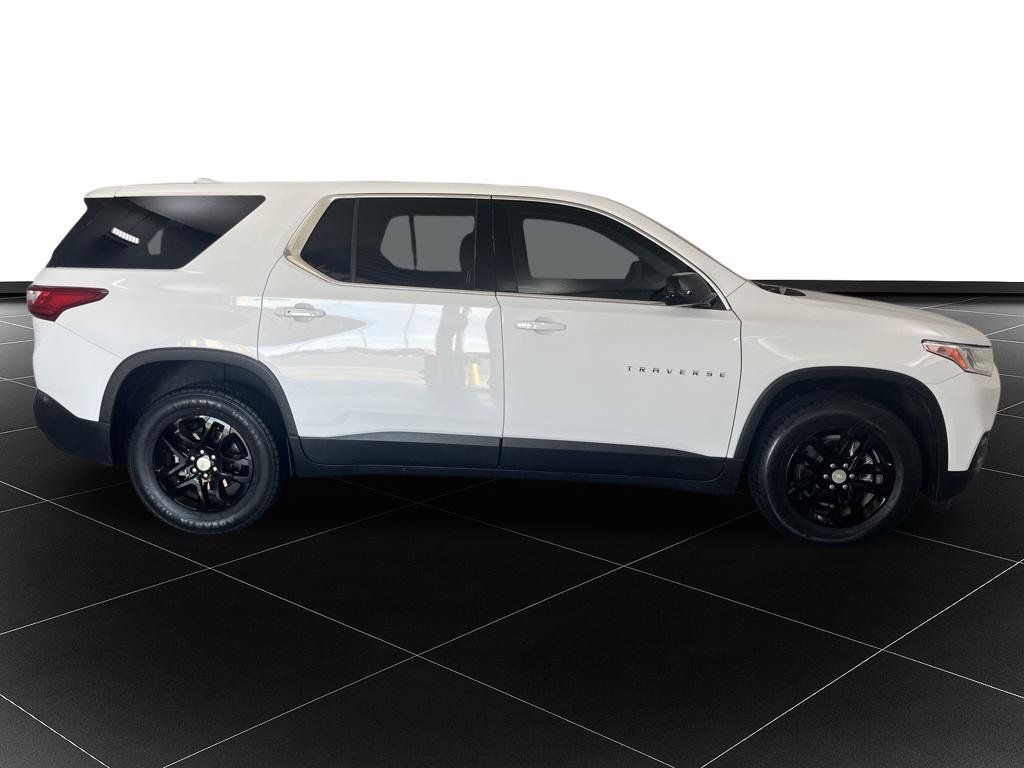 Used 2020 Chevrolet Traverse LS FWD image 6