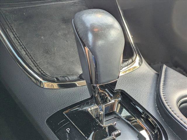 Used 2015 Toyota Avalon XLE Touring FWD image 8