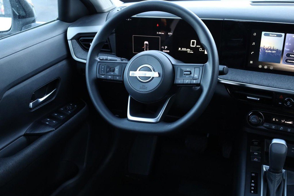 New 2026 Nissan Kicks SV image 23