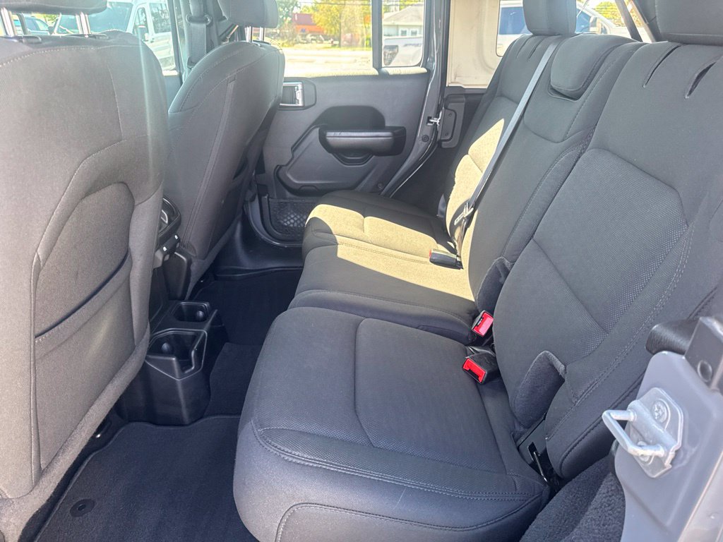 Used 2020 Jeep Wrangler Unlimited Sport S AWD/4WD image 28