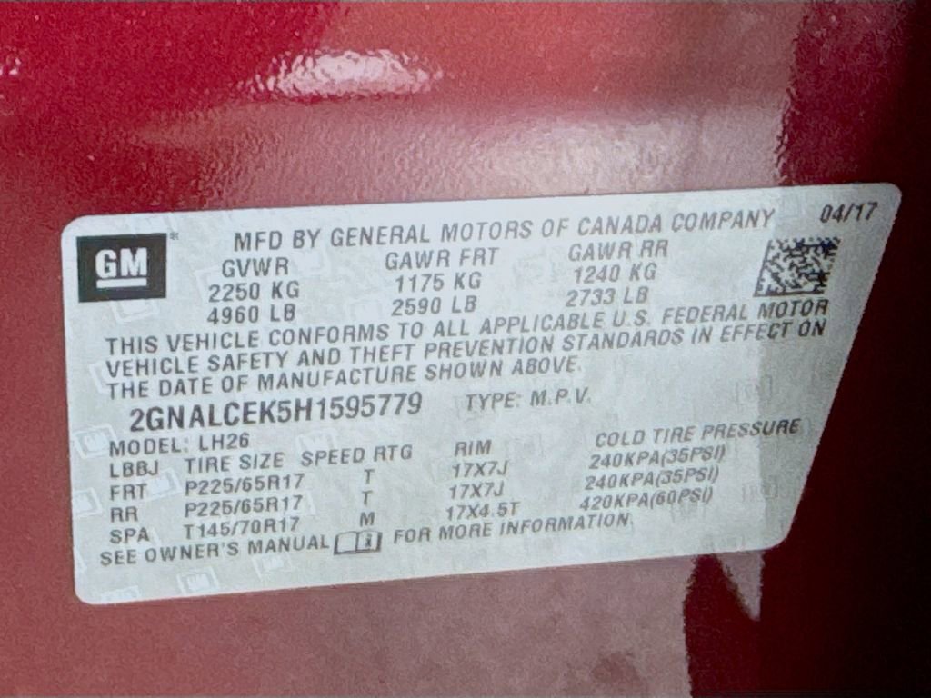 Used 2017 Chevrolet Equinox LT w/ Convenience Package image 38