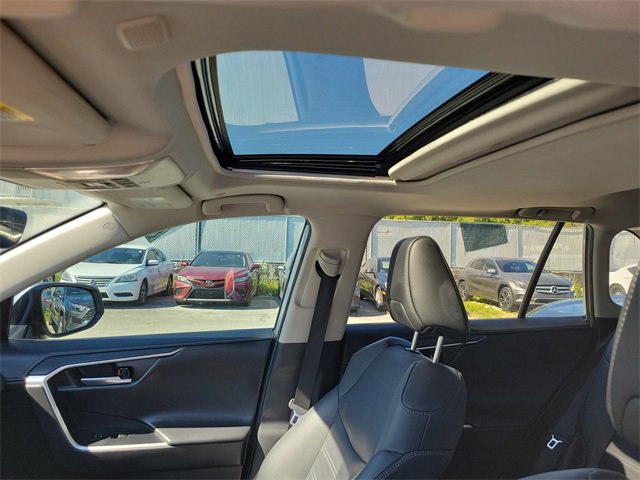 Used 2024 Toyota RAV4 Limited image 13