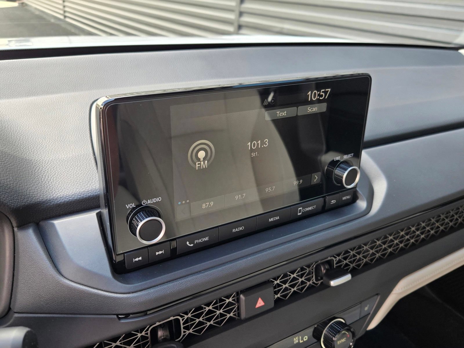 Used 2025 Honda Accord SE image 21