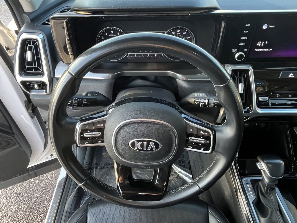 Used 2021 Kia Sorento SX image 12