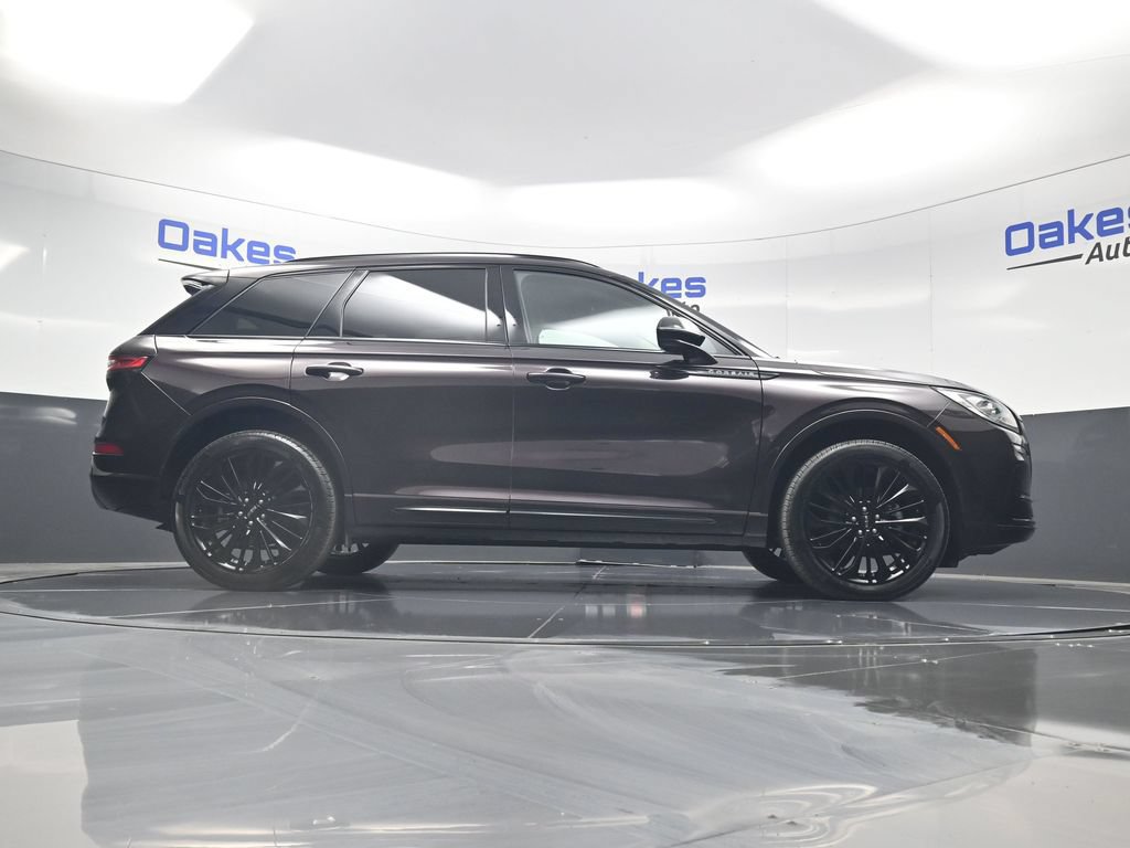 Used 2023 Lincoln Corsair Reserve w/ Equipment Group 201A AWD/4WD image 44