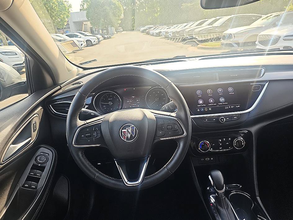 Used 2022 Buick Encore GX Preferred w/ Cold Weather Comfort Package AWD/4WD image 16