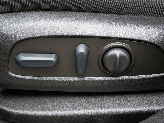 Used 2022 Chevrolet Blazer LT image 19