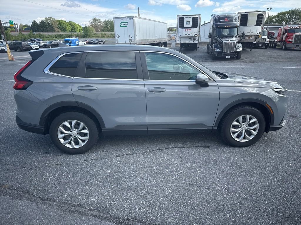 Used 2023 Honda CR-V LX image 6