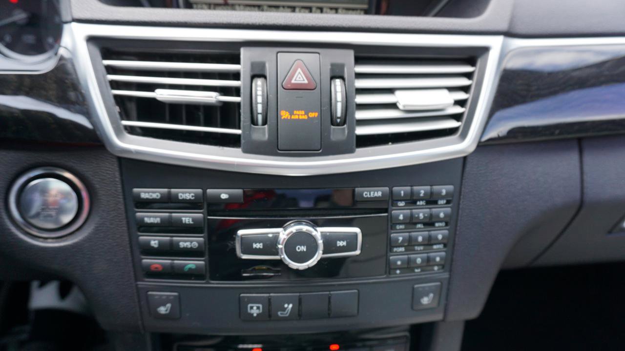 Used 2013 Mercedes-Benz E 350 BlueTEC Sedan image 23