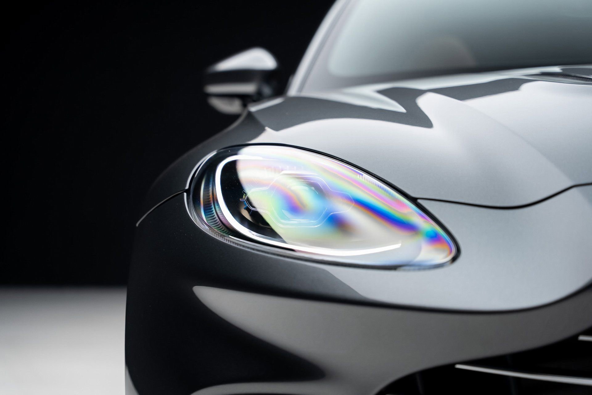 Used 2021 Aston Martin DBX image 8