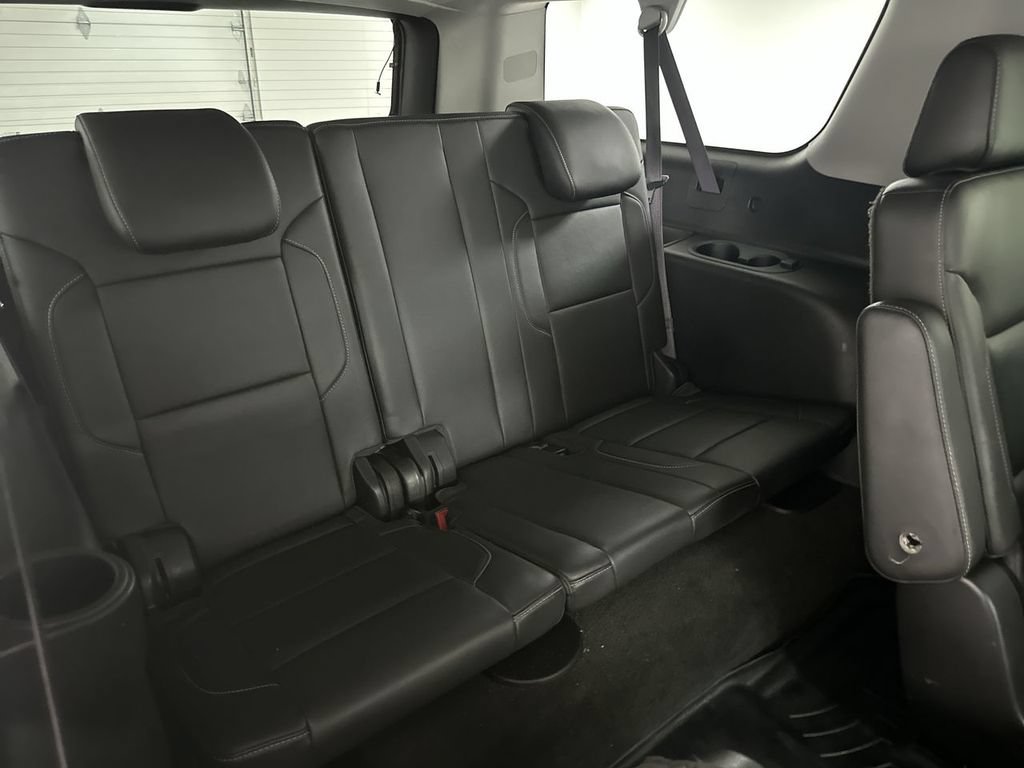 Used 2016 Chevrolet Suburban LT w/ Luxury Package AWD/4WD image 26