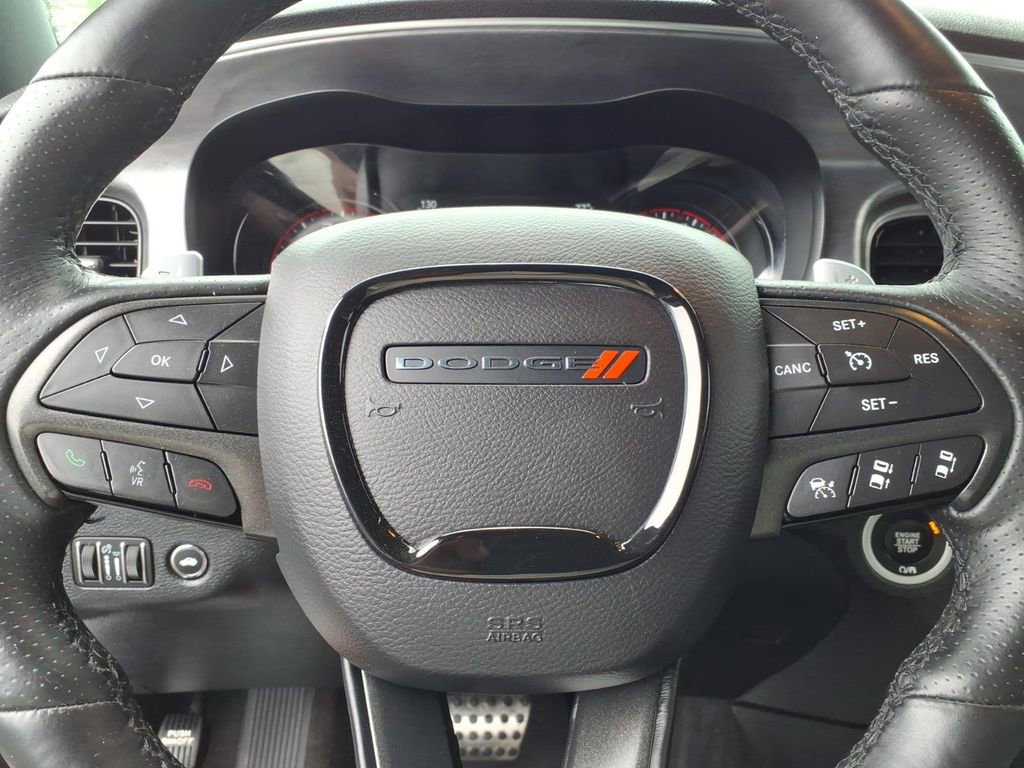 Used 2017 Dodge Charger R/T RWD image 5