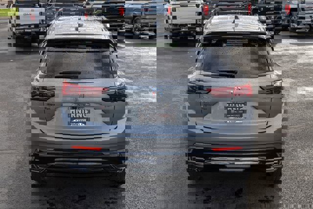 Certified 2025 Buick Envision Sport Touring image 27