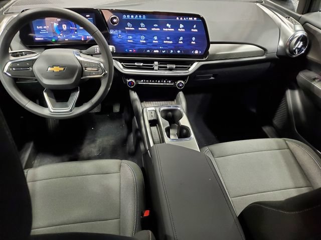New 2026 Chevrolet Equinox EV LT FWD image 23
