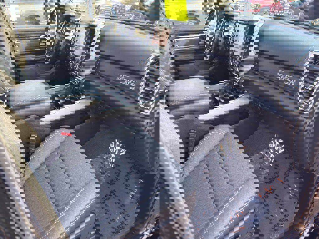 Used 2022 RAM 1500 Big Horn image 23