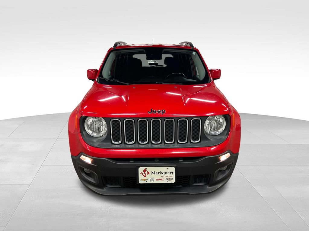 Used 2017 Jeep Renegade Latitude AWD/4WD image 3