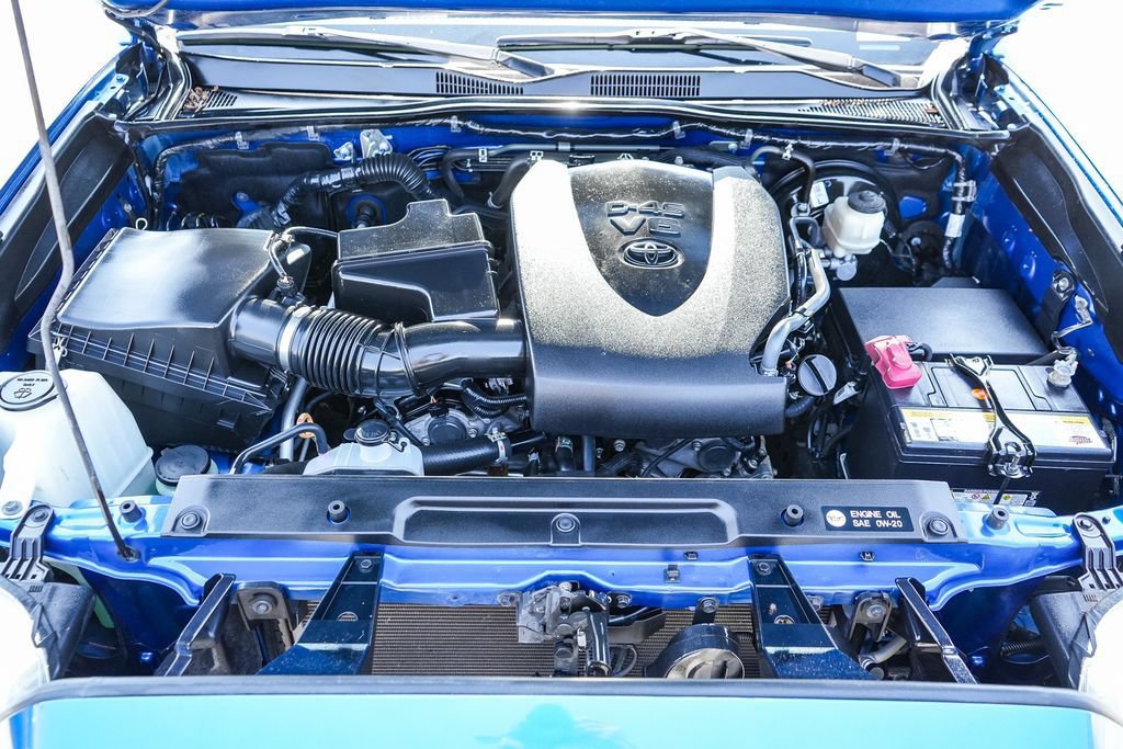 Used 2018 Toyota Tacoma TRD Sport RWD image 27