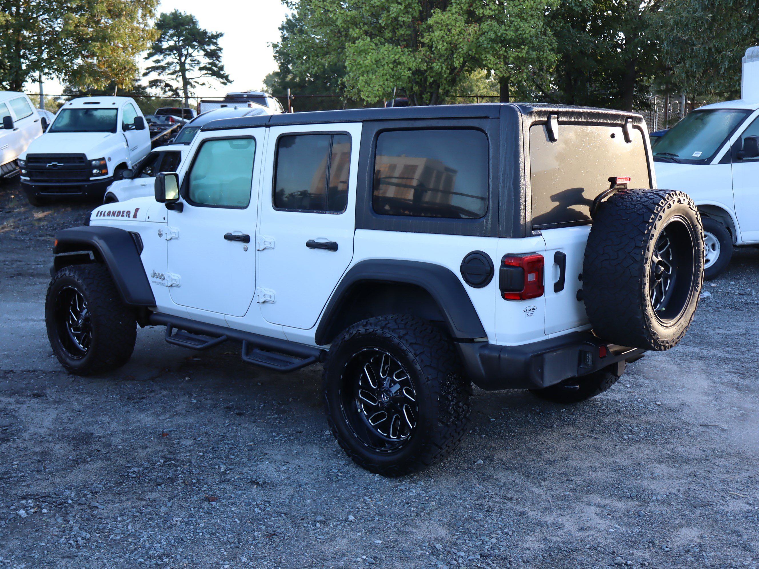 Used 2021 Jeep Wrangler Unlimited Sport AWD/4WD image 19