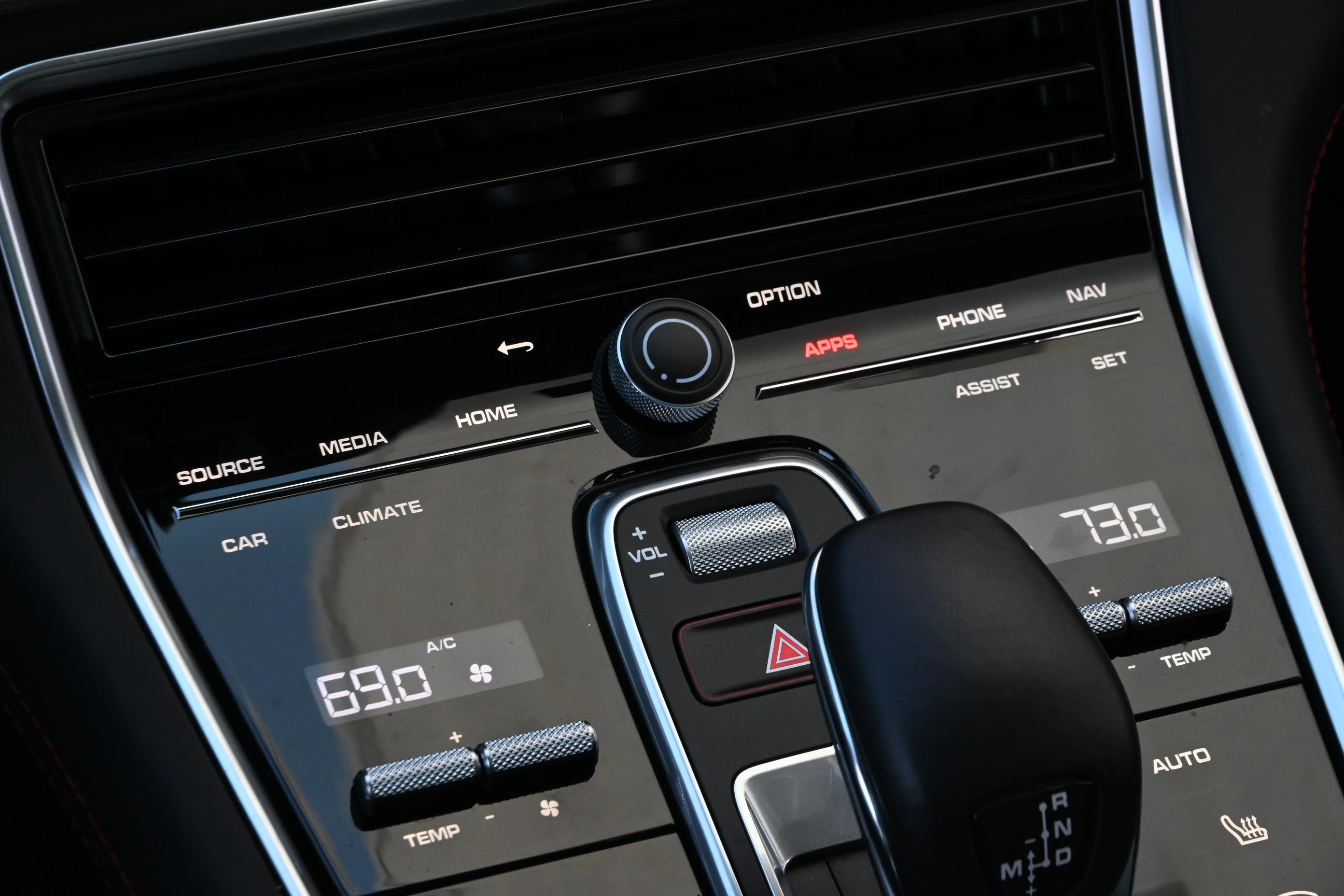 Used 2023 Porsche Panamera GTS image 20